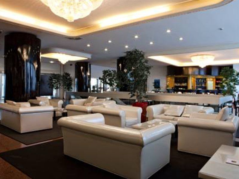 Atahotel Executive 4*