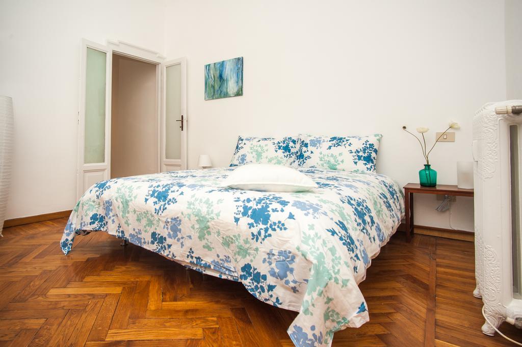 The Rent - Goldoni Milan
