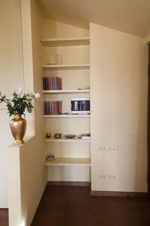 Mansard Very Close To Duomo Apartment *