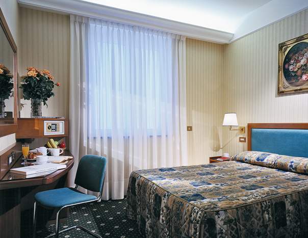 Hotel Astoria Sure Collection By Western 3*