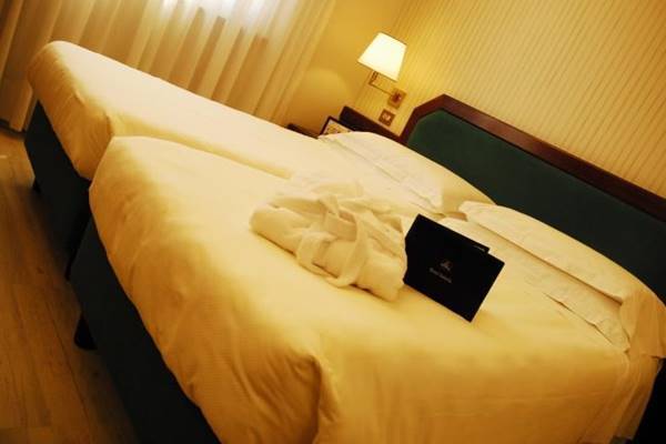 Astoria Sure Collection By Western Hotel