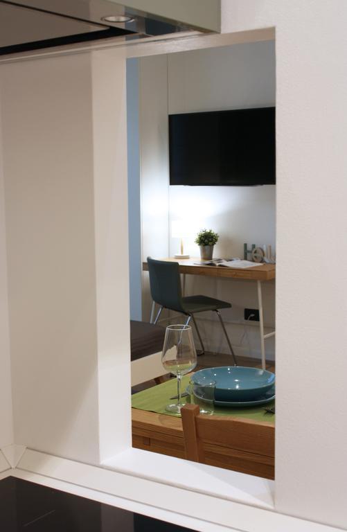 Apartment Navigli - Via Tortona Milan