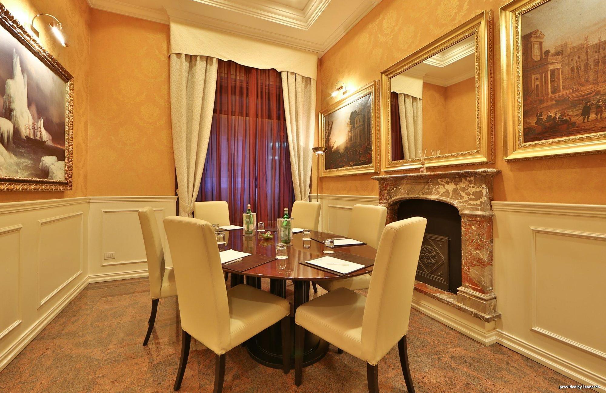 Hotel Worldhotel Casati 18