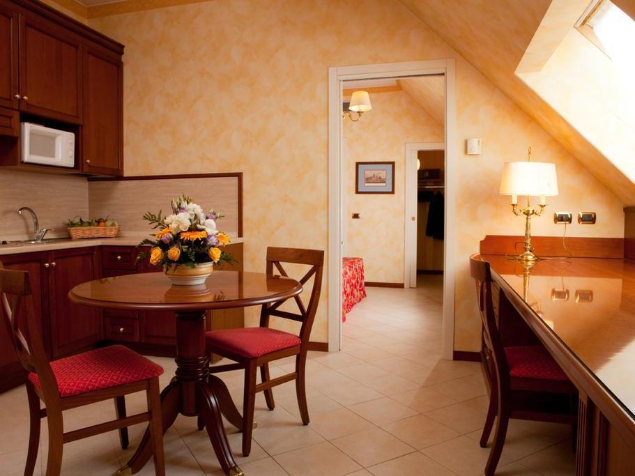 Hotel Unaway & Linea Uno Milan