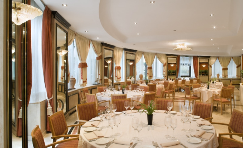 Scandinavia Hotel 4*