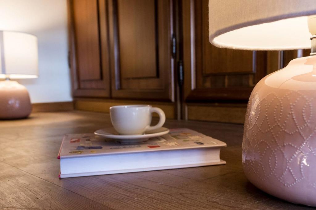 Altido Warm For 4 In Porta Venezia Apartment *