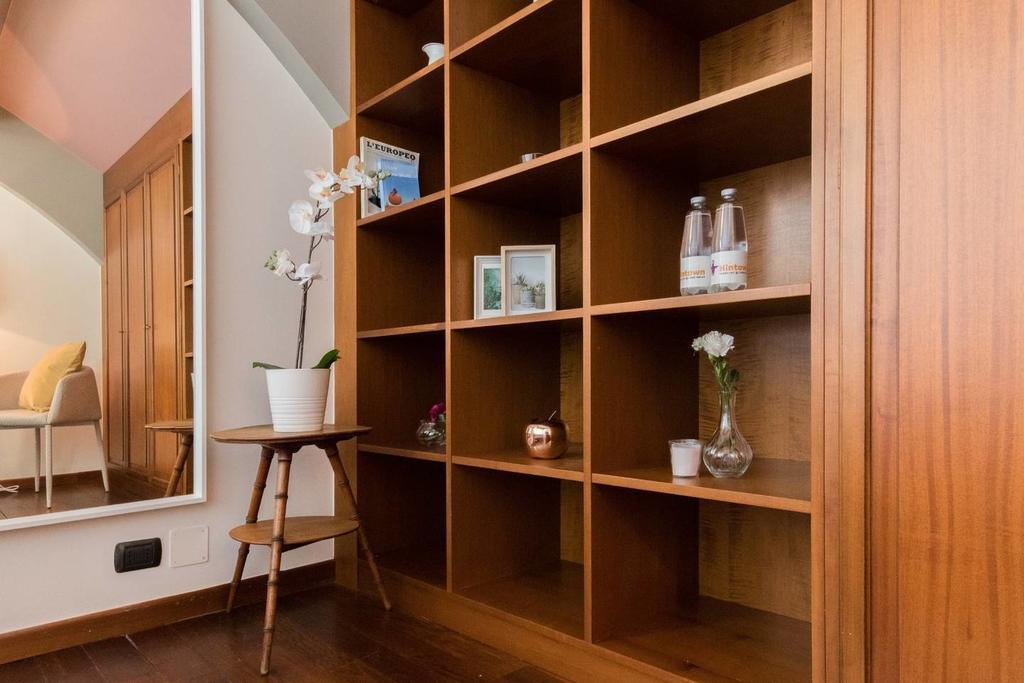 Altido Warm For 4 In Porta Venezia Apartment