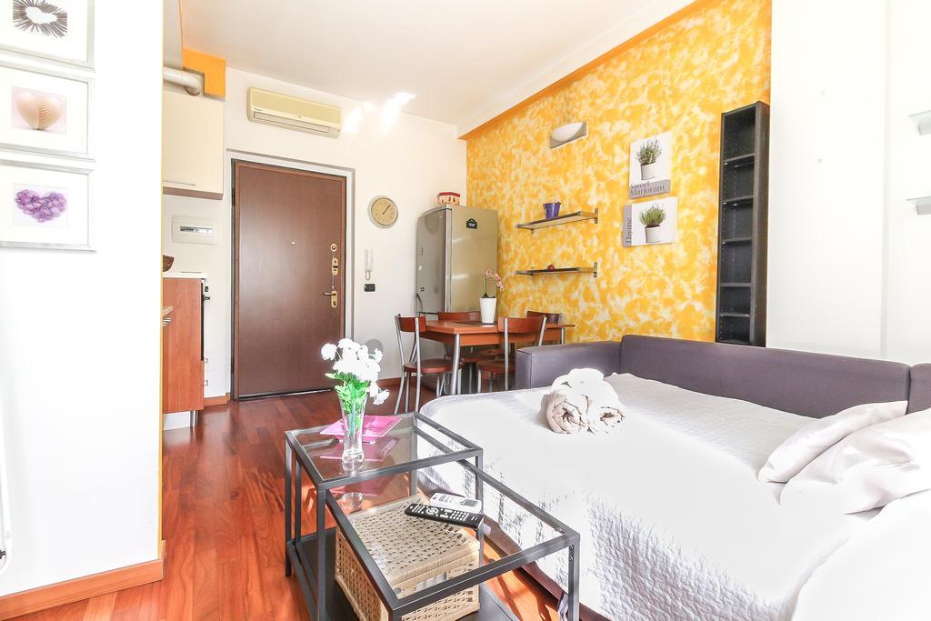 Alessia's Flat- Lorenteggio * Milan
