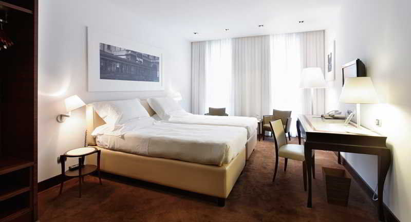 Hotel Cusani Milan