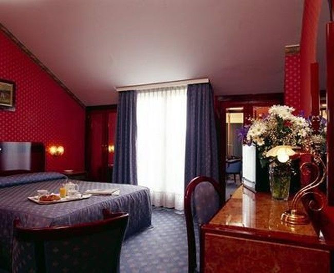 Jr Bocconi Hotel Milan