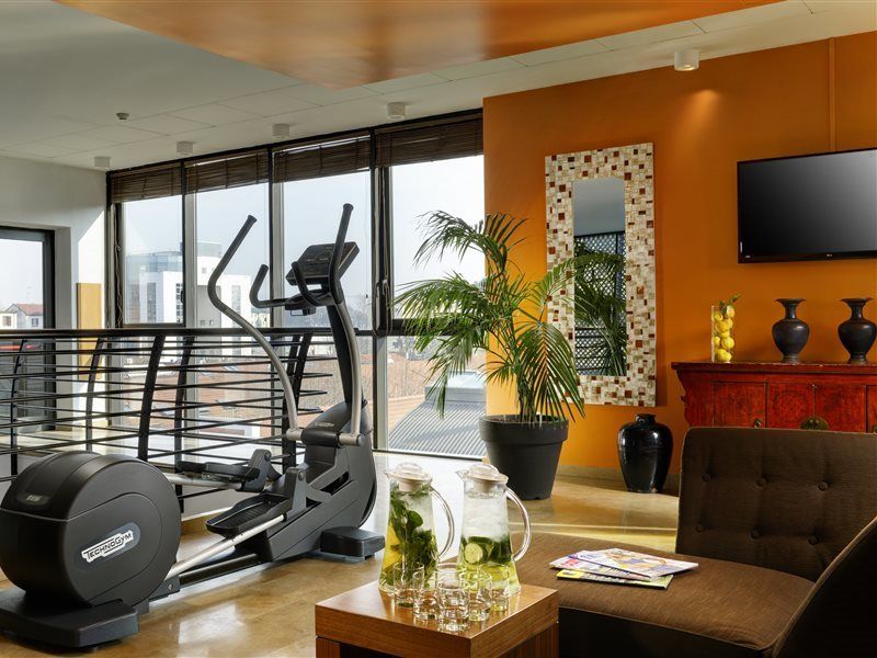 Milan Suite Hotel 4*