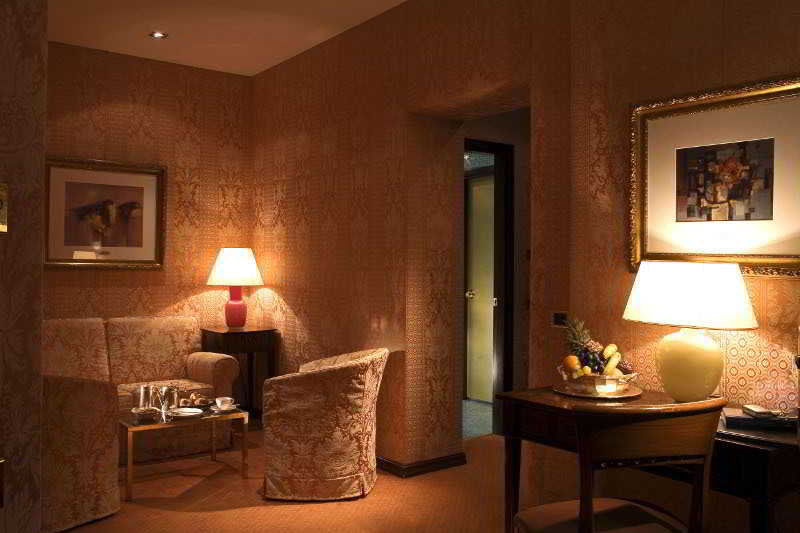 Pierre Hotel Milan
