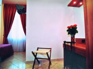 Mondial Hotel