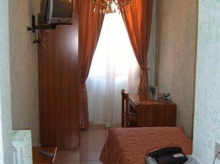 Eco-art De Albertis Hotel 2*
