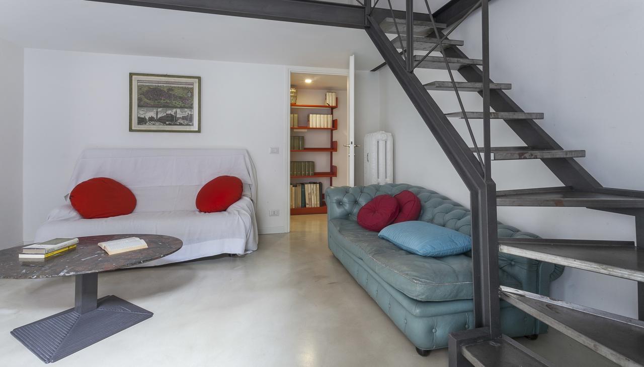 Apartment Italianway Petrarca Milan