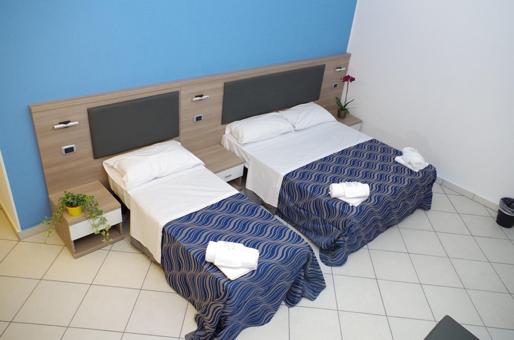Centrale Hotel *