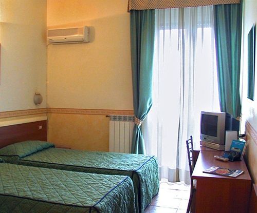 Corallo Hotel 3*