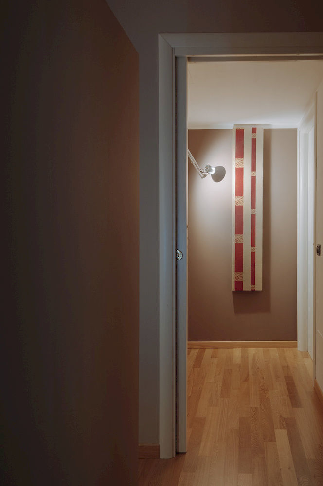Fifty Eight Apartment *