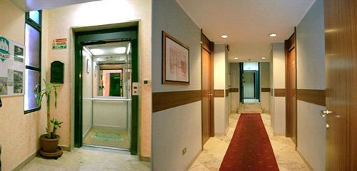 Ih Argonne Park 3* Milan