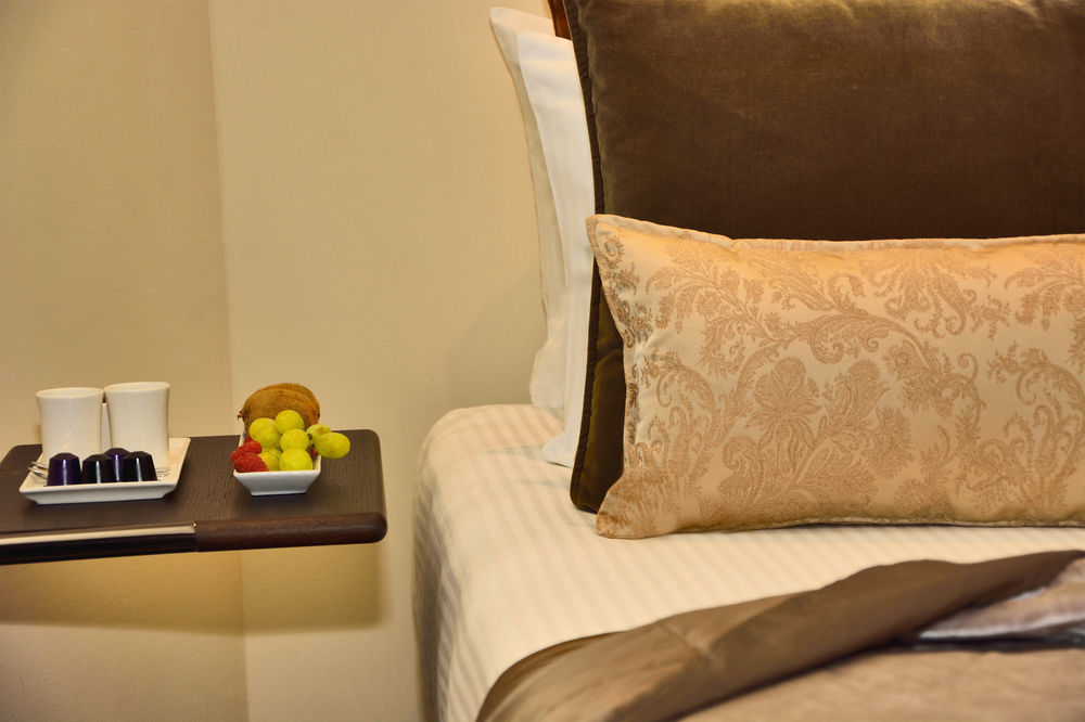 The Square Duomo - Preferred & Hotel Milan