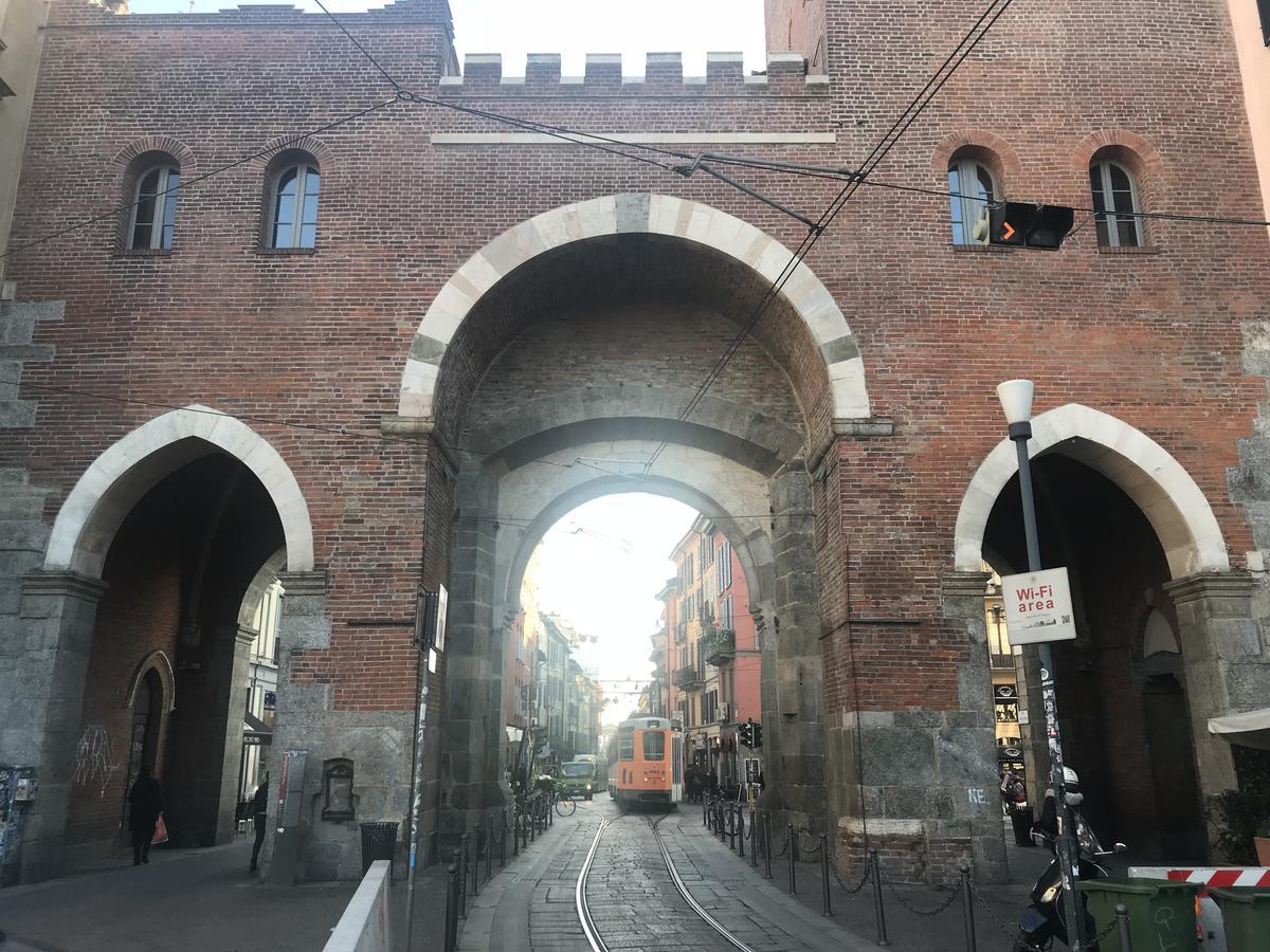 De Amicis Near Duomo Milan