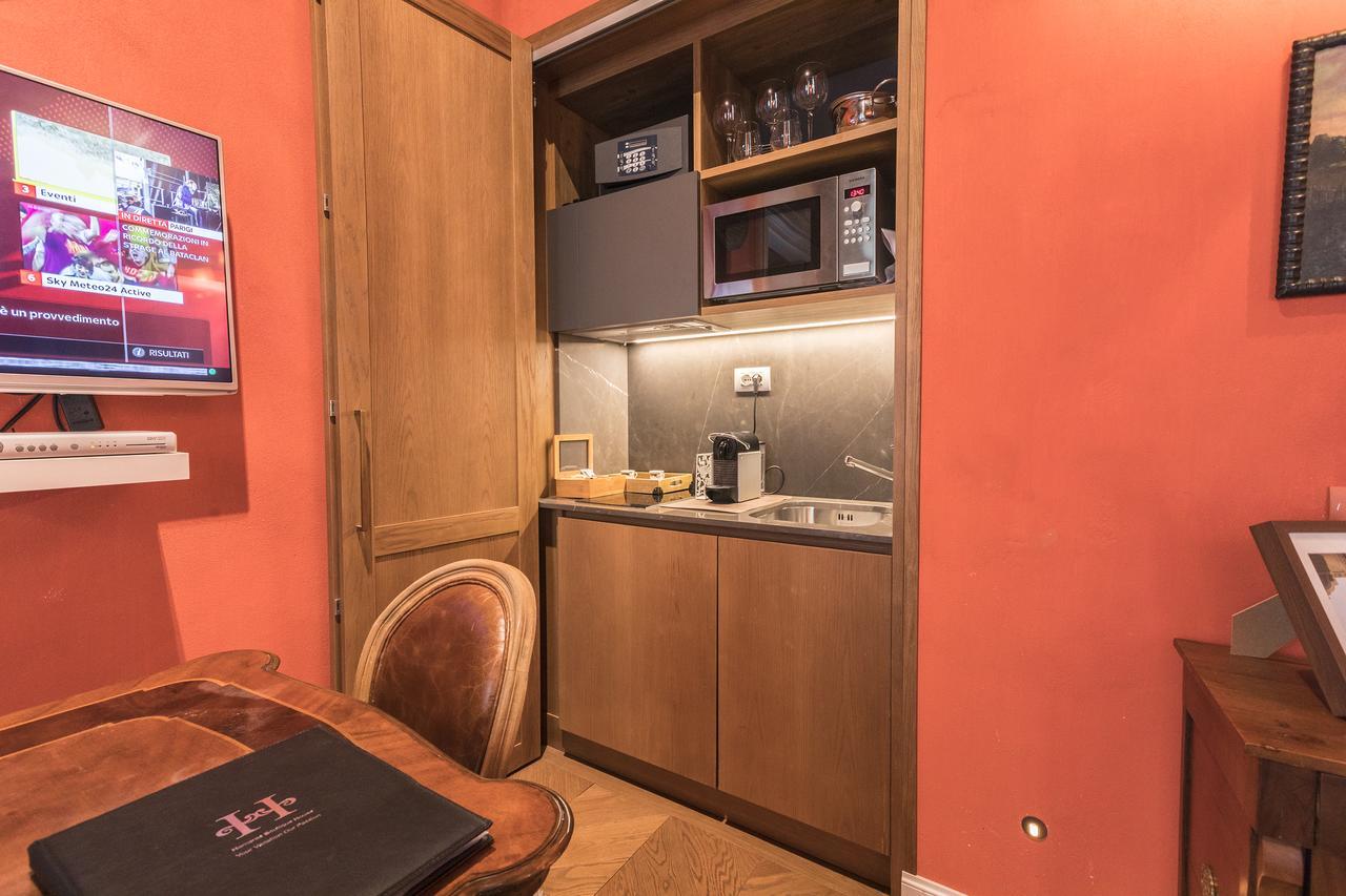 Hemeras Boutique Homes - 4 Luxury In Fashion District Apartment Milan
