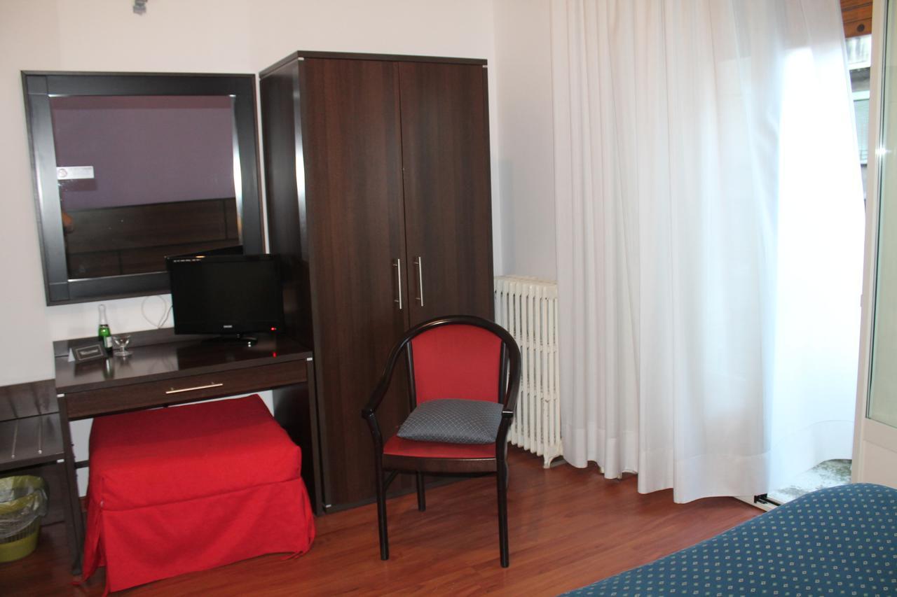 Catalani E Madrid Hotel Milan