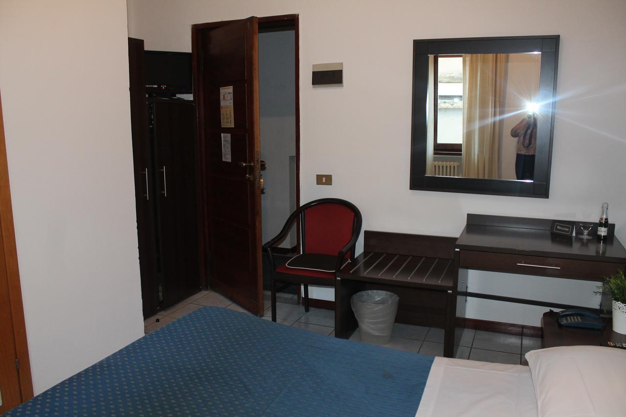 Catalani E Madrid Hotel
