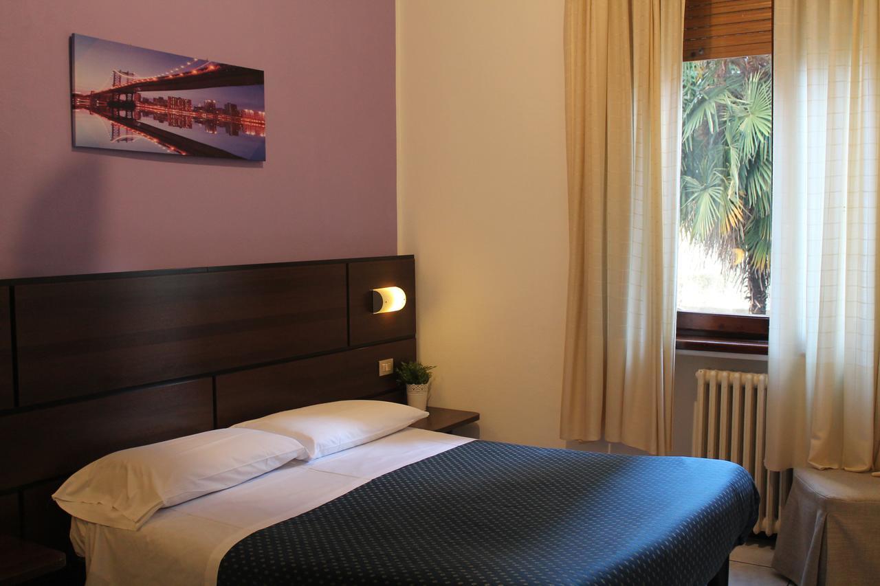 Catalani E Madrid Hotel