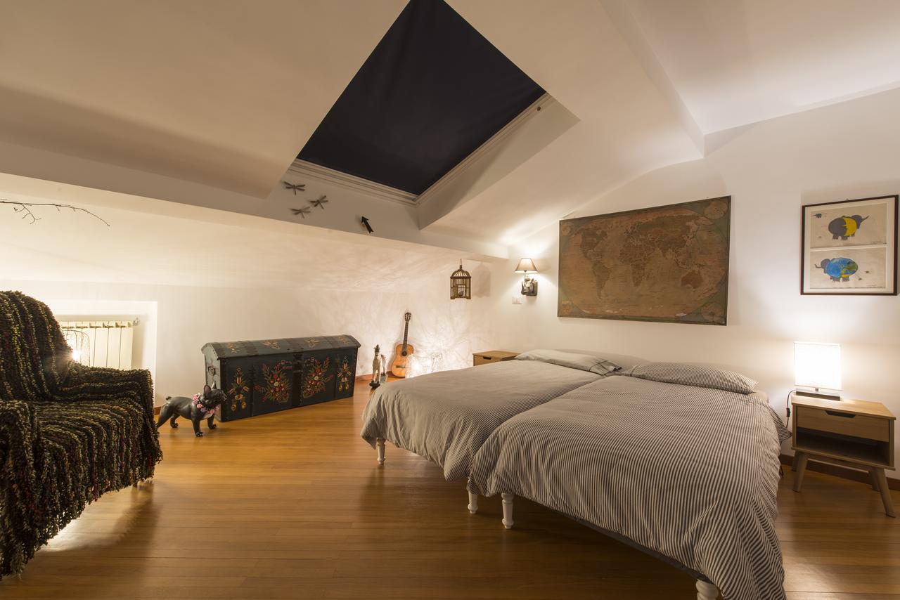 Quite And Lovely Attic - Paolo Sarpi 8 - Location Milan