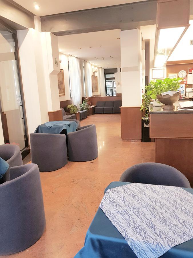Hotel La Pace Milan