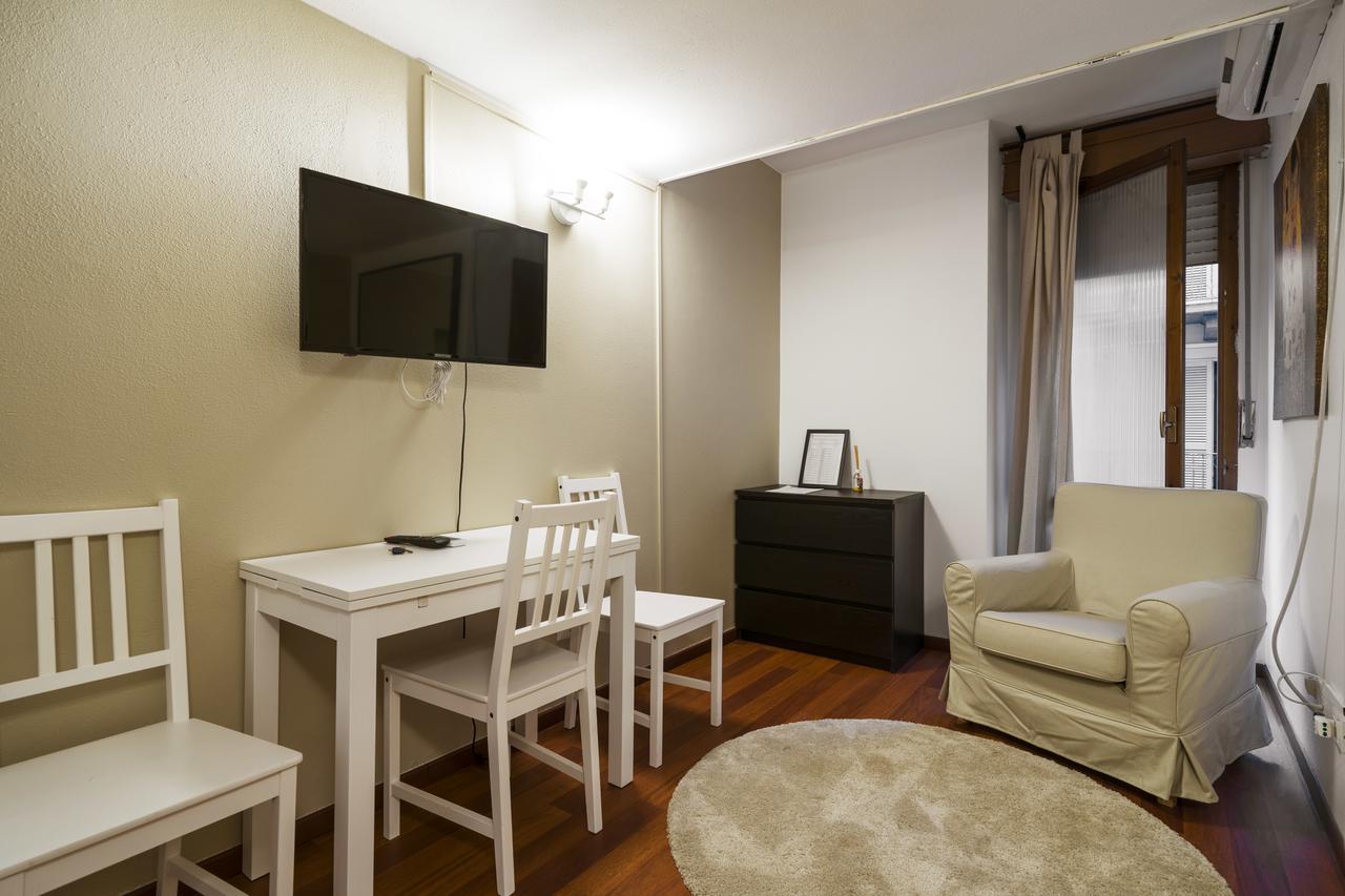 Cadorna Center Studio-by Flatscollection Apartment *