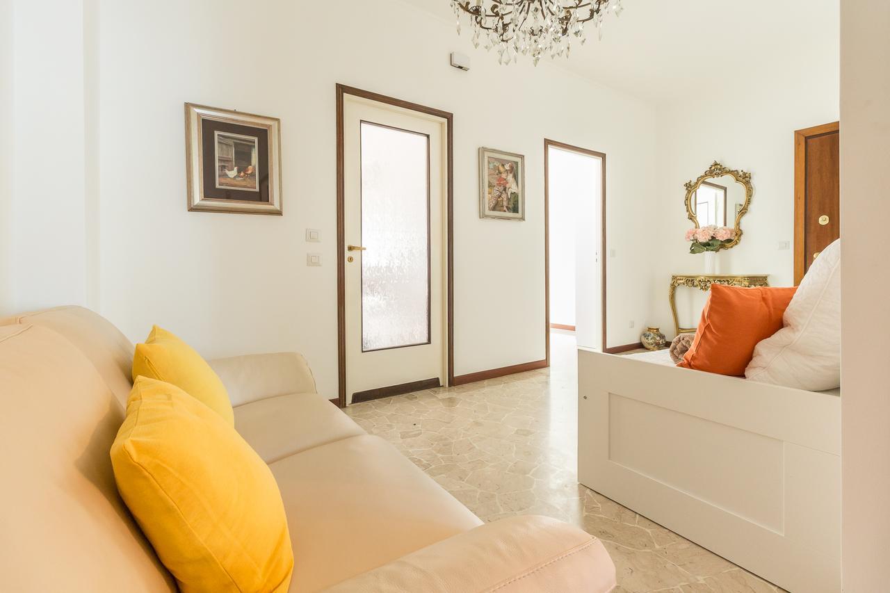 Apartment Alessia's Flat- Sondrio M3 *