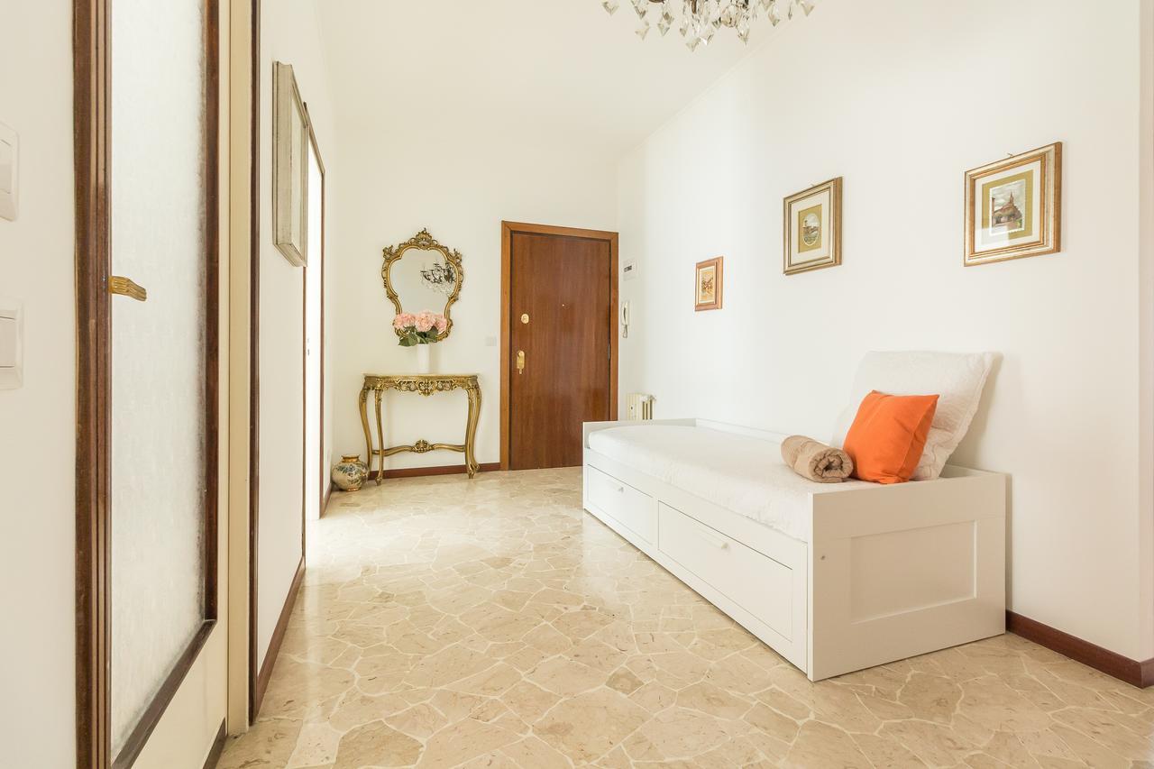Apartment Alessia's Flat- Sondrio M3 *