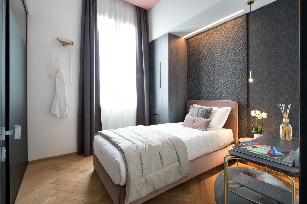 Conti 2* Milan