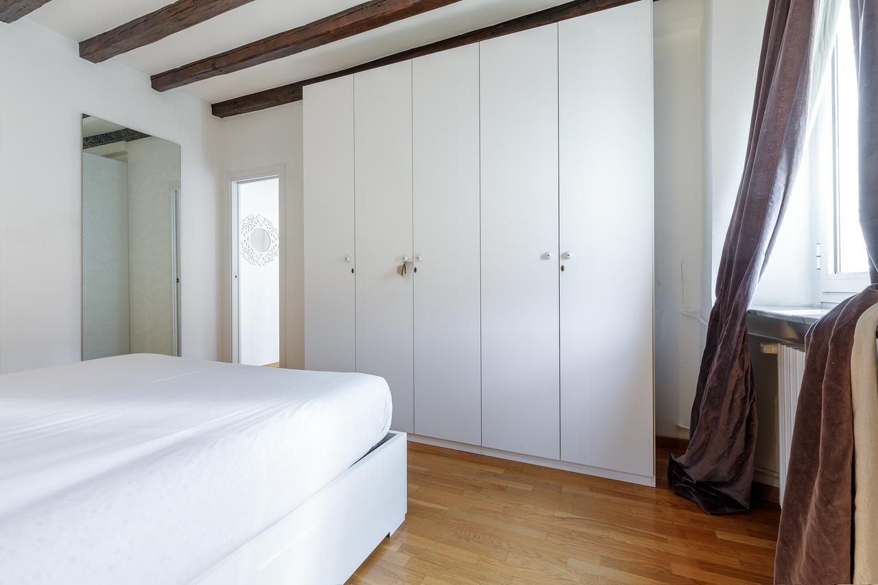 Paolo Sarpi Apartment Milan