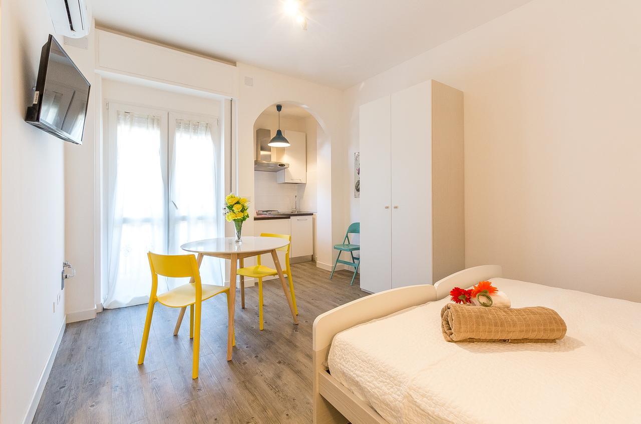 Alessia's Flat - Naviglio Grande 2 Apartment *