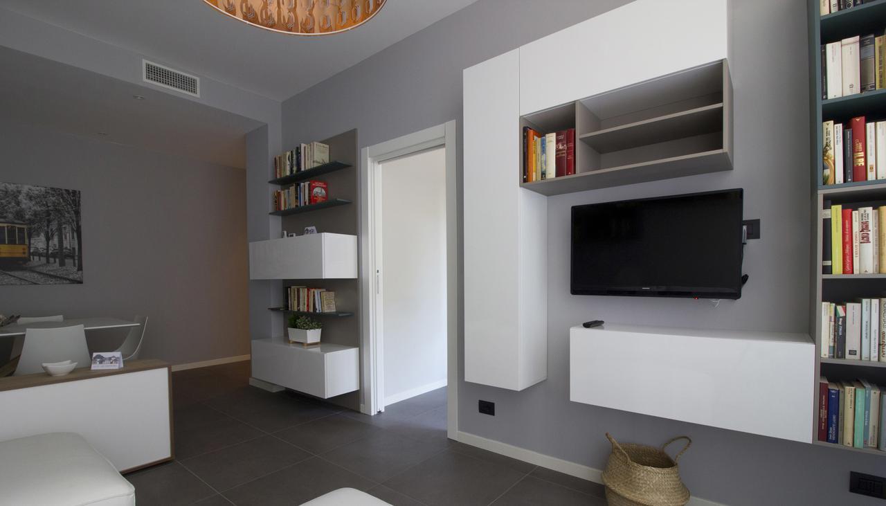 Apartment Italianway-magenta 32 Trilocale