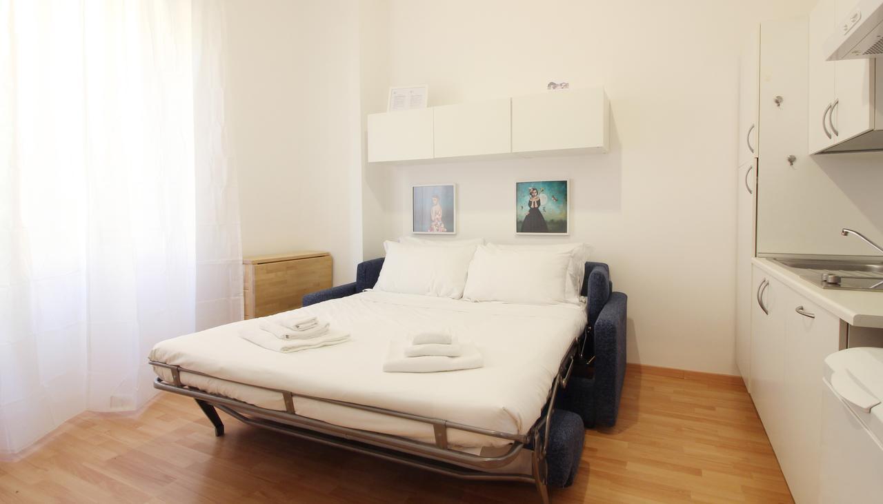 Italianway Corso San Gottardo 19 * Milan