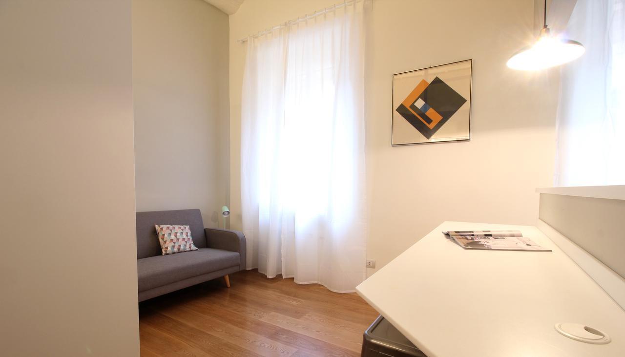 Italianway Corso San Gottardo 19 Flat Apartment Milan