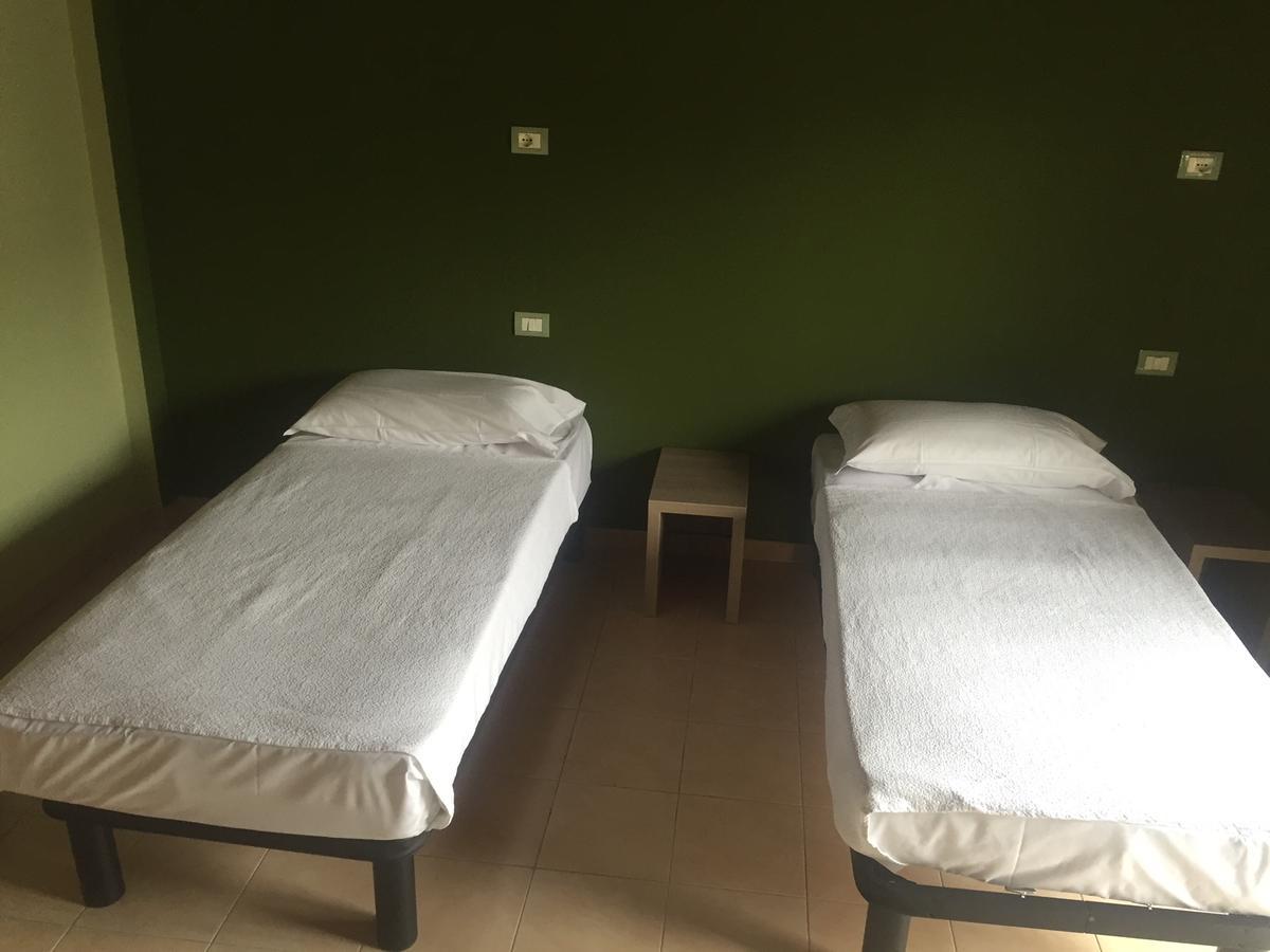 Mrhostel Milan