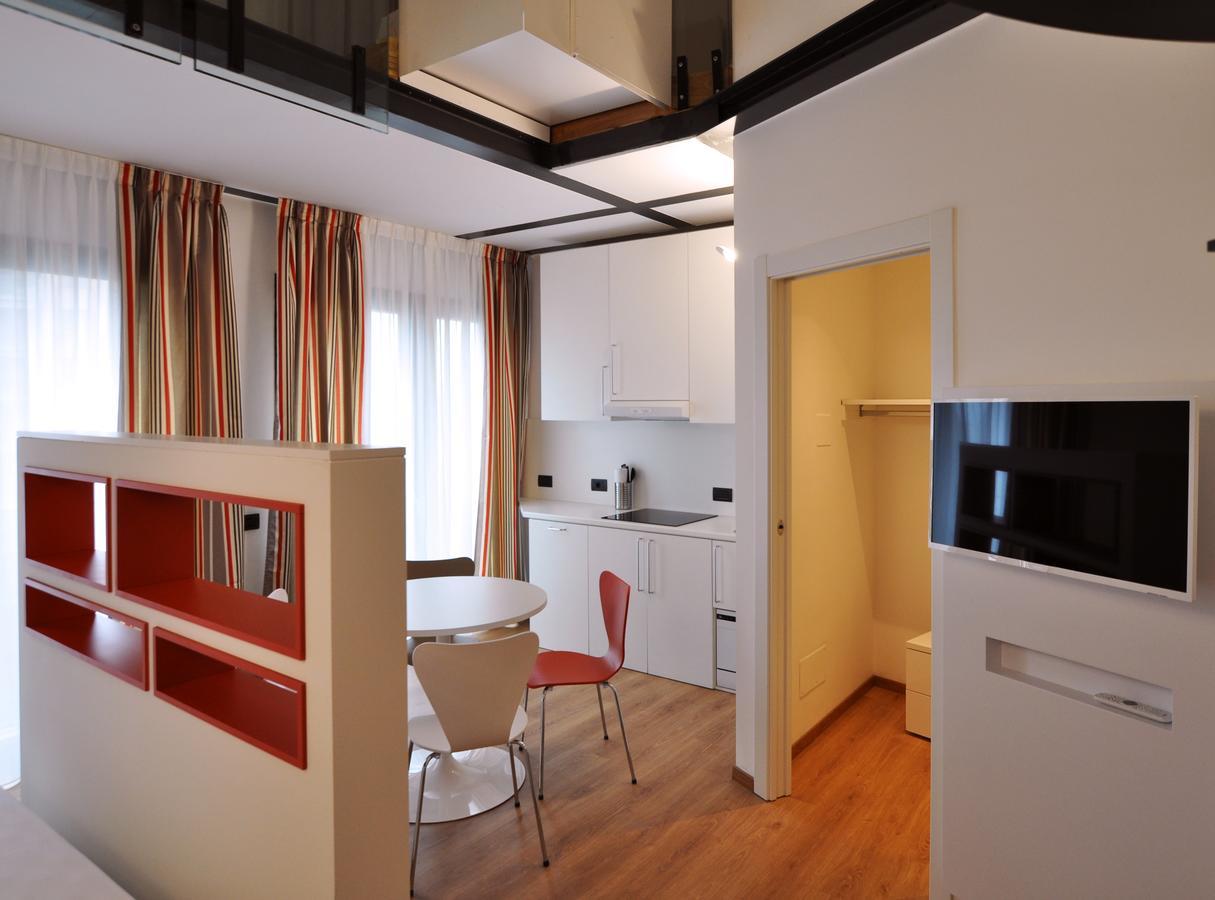 Bb Isola Milan