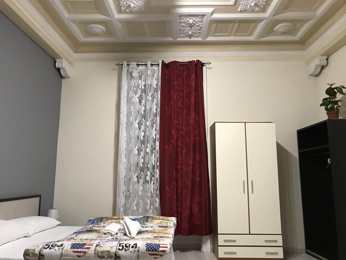 Hotel Paris 2*