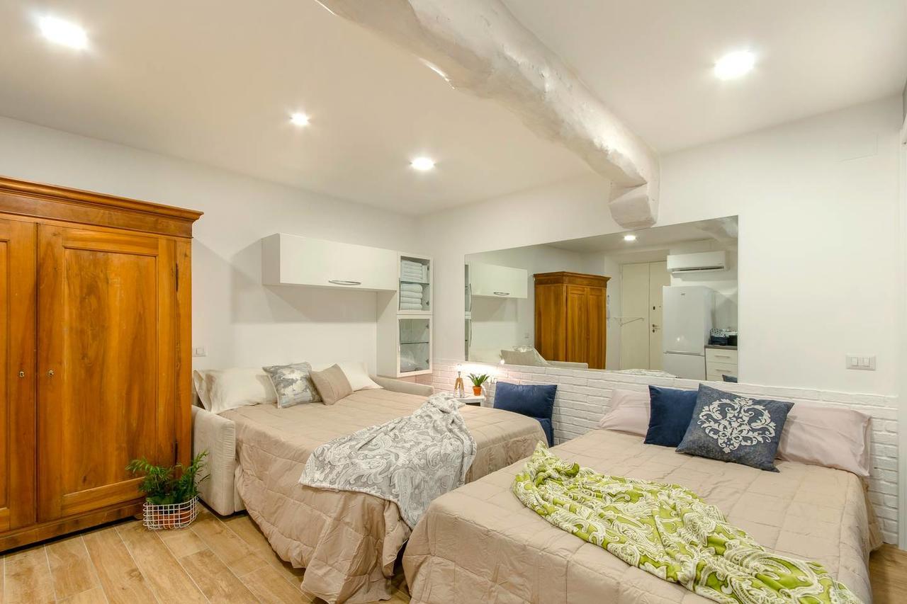 Brand New! Luxurious In Heart Of *