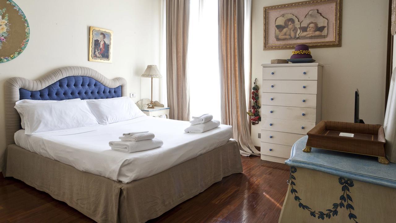 Italianway-capecelatro * Milan
