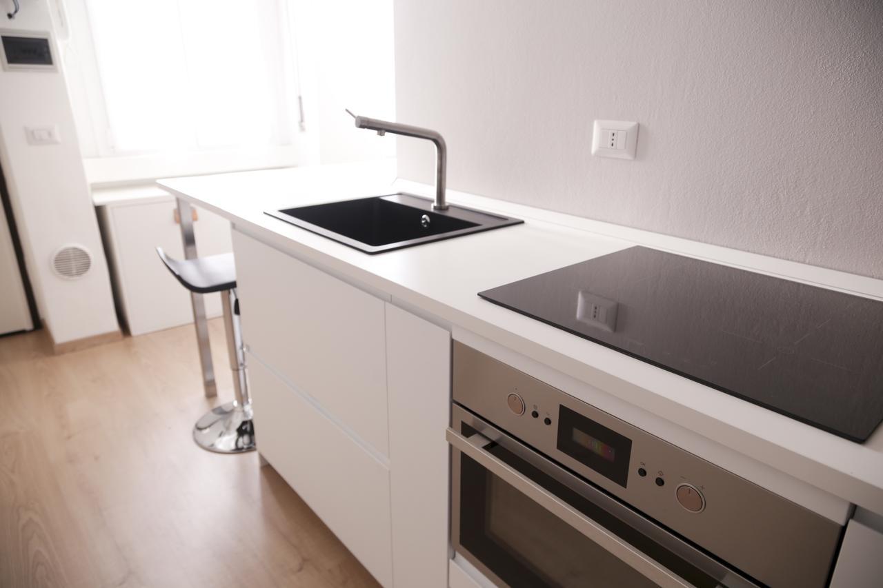 Apartment Dimora Dei Navigli Milan