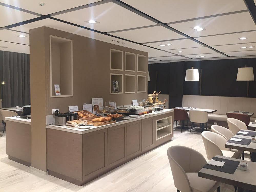 Unaway & Linea Uno Hotel