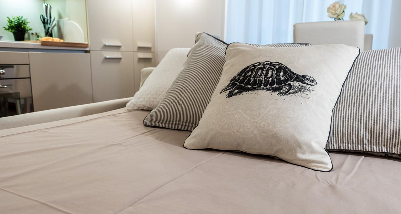 Hintown S. Fermo Apartment