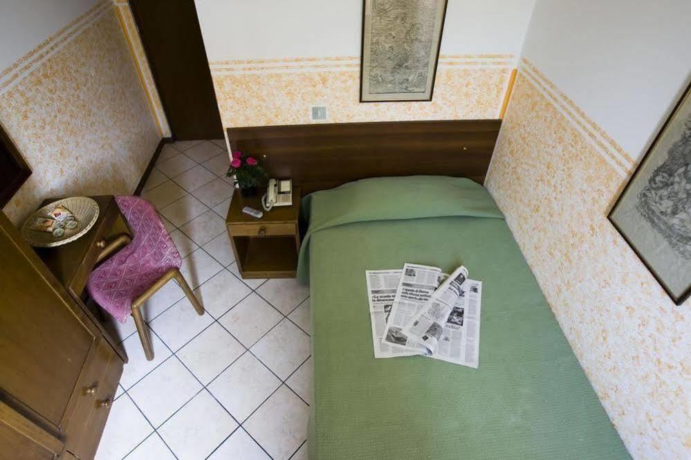 Hotel La Pace Milan