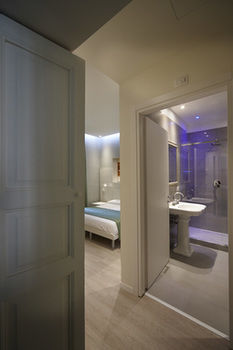 Bed & Breakfast Navigliotel 19 - &